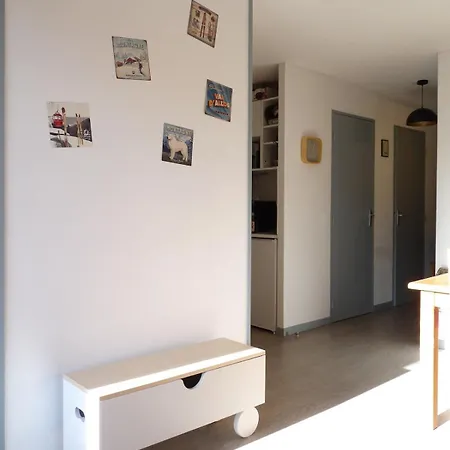 Au Pied De La Montagne Apartment