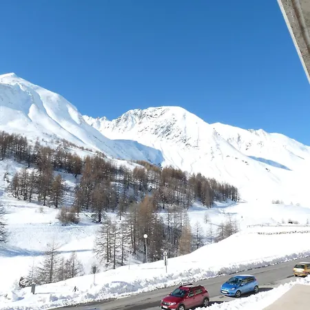 Au Pied De La Montagne 아파트 *